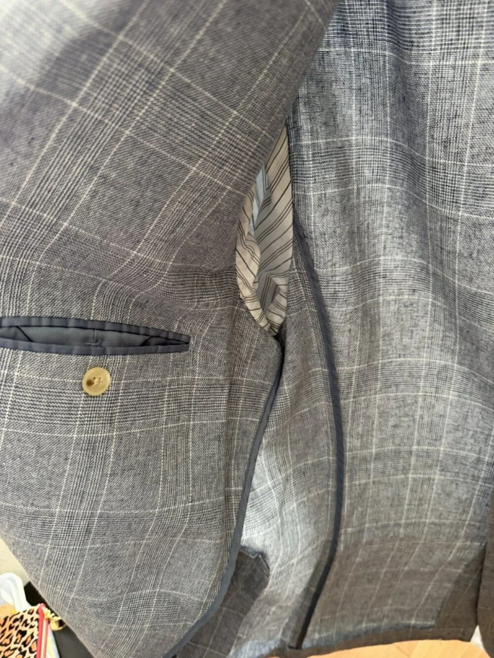 Banana Republic Men's Two-Piece Suit in Grey